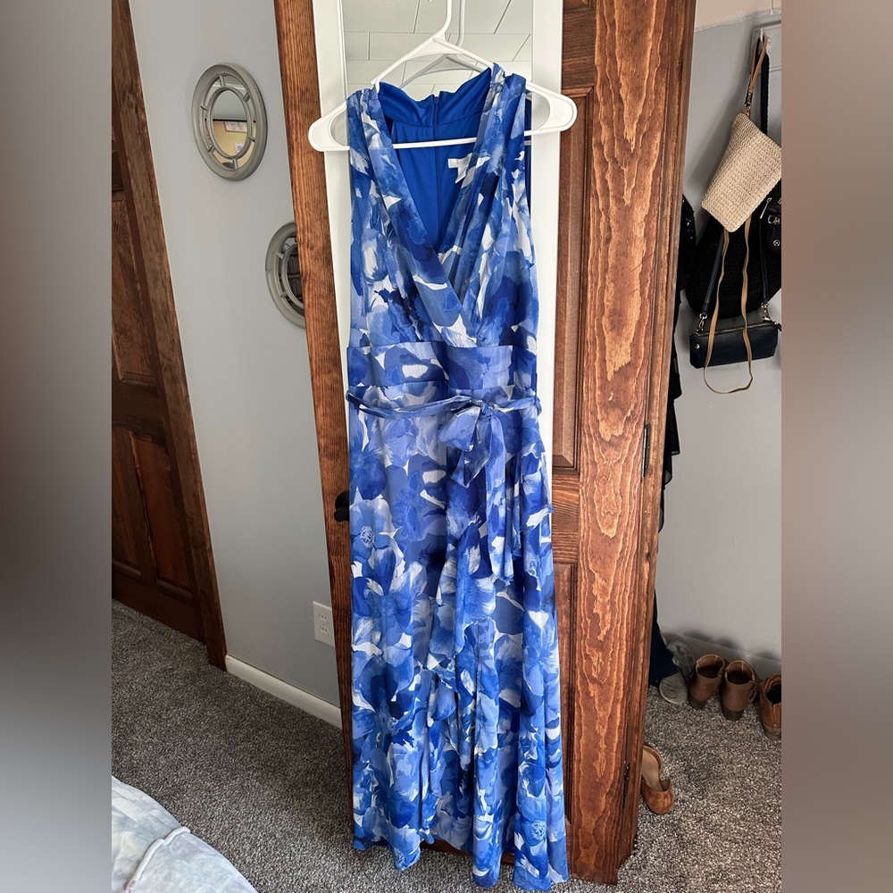 London Times Royal Blue and White Dress